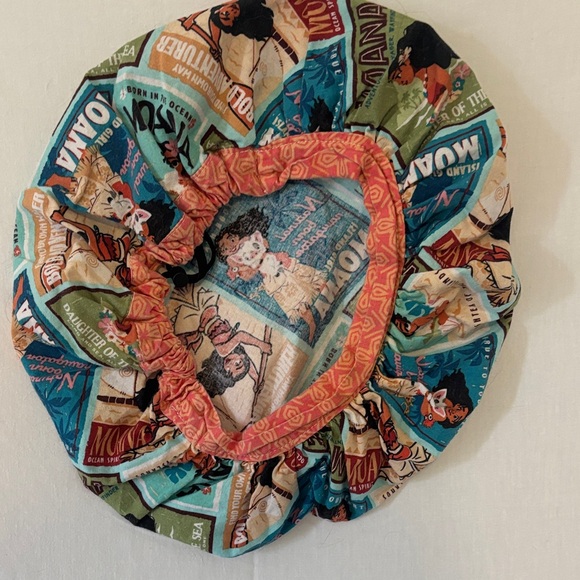 Scrub Patterned Caps Set - Vibrant Designs - Picture 2 of 6